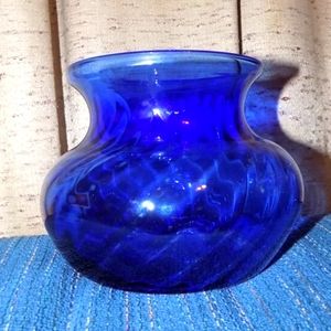 Vintage Cobalt Blue Vase. A Bud Vase. A Beautiful Glass Vase w/a Swirl Design